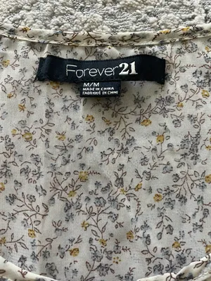 Forever 21 Top thumbnail 3