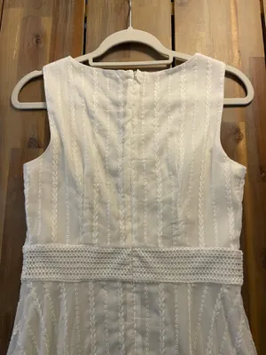 Taylor Dress White Size 4 thumbnail 3