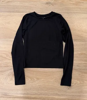 Hollister Black Long Sleeve Top thumbnail 1