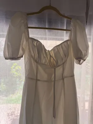 White maxi dress thumbnail 3