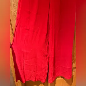 Free People Gia Red Crepe‎ Strapless Flounce Top & Wide Leg Pants Set Size Small thumbnail 9