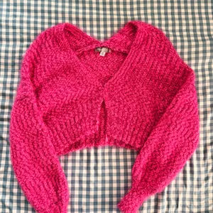 Urban Outfitters Fuzzy Cropped Sweater thumbnail 4