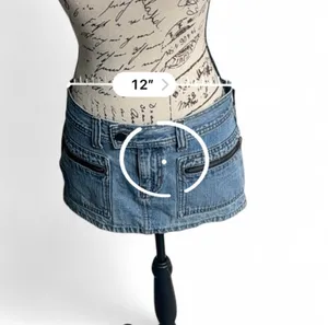 Y2K Abercrombie & Fitch Low Rise Denim Mini Skirt Zip Pockets 2000s Skirt Size 0 thumbnail 8