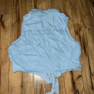 Love Tree light blue top thumbnail 4