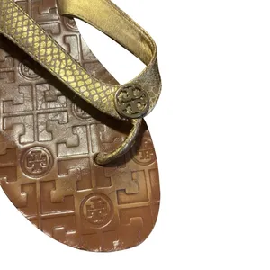 Tory Burch Thora Embossed Gold Leather Snakeskin Thong Sandal Size 9 Flip Flop thumbnail 3