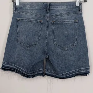 Banana Republic Distressed Jean Shorts Size 28 thumbnail 3