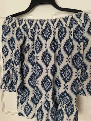 Hollister Off-The-Shoulder Top thumbnail 3