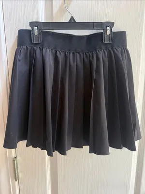 Garage Classic Black Pleated Women’s Skirt built in shorts thumbnail 2