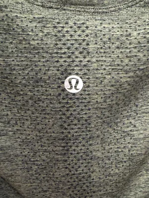 Lululemon Swiftly Tech Long Sleeve Shirt Green Heather Womens Size 6‎ Thumbholes thumbnail 4