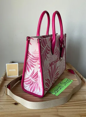 Michael Kors Purse thumbnail 4