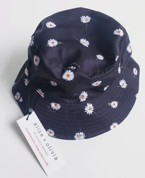 Alice + Olivia Reversible Bucket Hat New Floral Print thumbnail 1