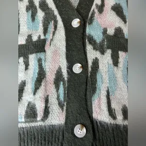 Mystree Womens Soft Cardigan Sweater Size Medium Button Up Pockets Multi Pattern thumbnail 6