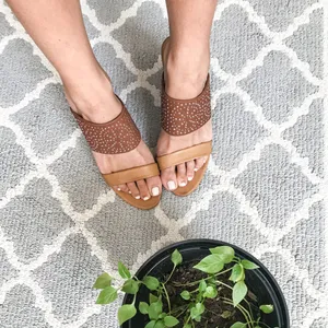 Francesca’s studded cognac block heel mule sandal Brown Size 7.5 thumbnail 2