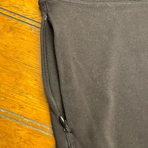 Colorfulkoala Womens High Waisted Flare Yoga Pants Black Size Medium with Pocket thumbnail 2