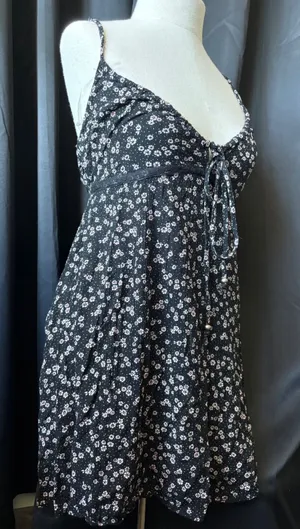 Angie Floral Mini Dress Black Pink Daisy Empire Waist Tie Front‎ Small thumbnail 1