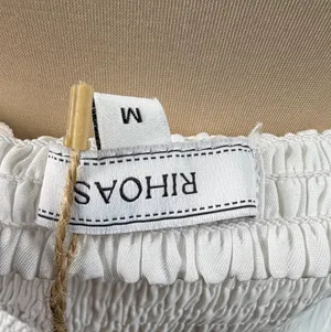 RIHOAS White Size M thumbnail 2