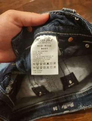 Miss Me Bootcut Jeans thumbnail 4