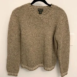 ✨ VINTAGE ABERCROMBIE & FITCH wool sweater✨ thumbnail 2