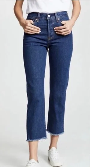 Levi’s wedgie straight high rise button fly raw hem jean size 24 thumbnail 1