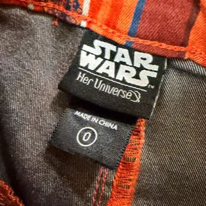 NWOT Her Universe Star Wars Solo Millennium Falcon Striped High Waisted Shorts 0 thumbnail 6