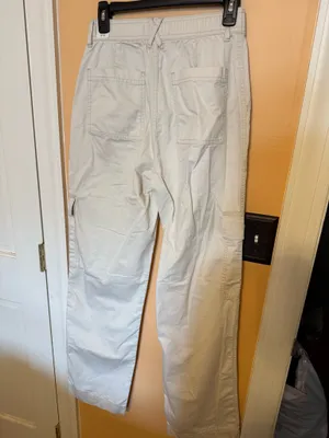 Abercrombie High-Rise Cargo Relaxed Pants thumbnail 4