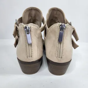 Francesca's Portia Buckle Faux Suede Ankle Booties size 7 Fall Boho thumbnail 4