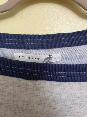 NEW Altar’d State Blue Floral Pullover Sweatshirt Size XL NWT thumbnail 6