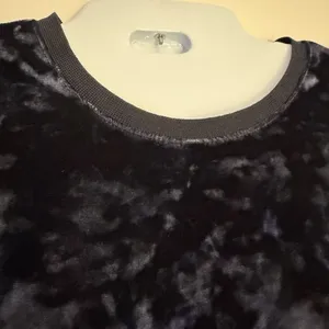 Crushed velvet blue navy indigo short sleeve t shirt thumbnail 3