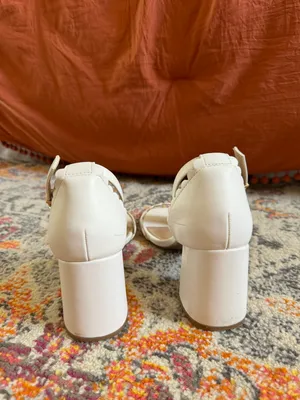 white heels Size 10 thumbnail 2
