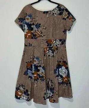 Mint Limit Floral Midi Dress Tan Size XXL thumbnail 1
