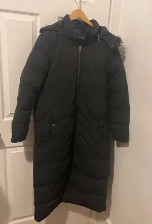 Andrew Marc women’s size large long black hooded coat. thumbnail 1