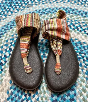 Sanuk Slingback Sandals‎ thumbnail 1