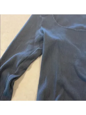 Brandy Melville Navy Ribbed Crop Top Long Sleeve XS One Size thumbnail 2