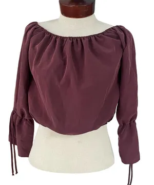 Everly Cropped Flare Sleeve Cropped Blouse Size Medium Romantic Renaissance thumbnail 1