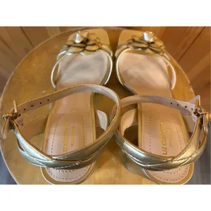 Liz Claiborne Hawes LT Gold size 8.5 heels nwt￼￼ thumbnail 5