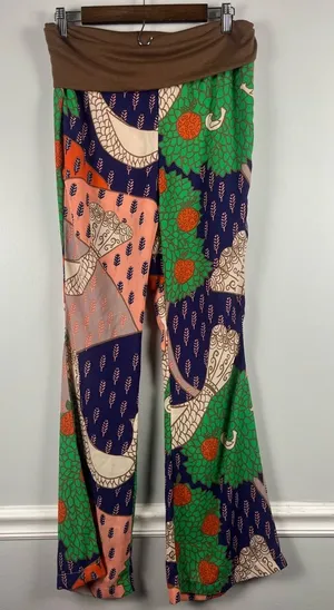 Judith March fold over wide leg printed pants size medium thumbnail 1