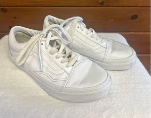 Vans Unisex Off The Wall 751505 White Leather Lace Up Sneaker Shoes Size 7 Woman thumbnail 1