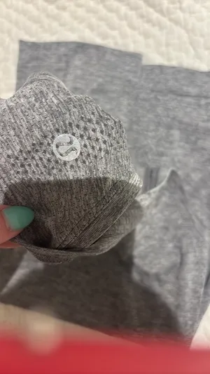Lululemon Tank thumbnail 2
