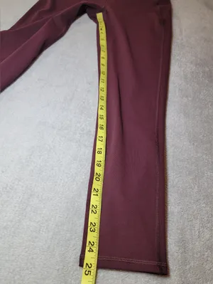 Vuori Pace High Rise Leggings Size Medium Burgundy Yoga Running Athletic thumbnail 11