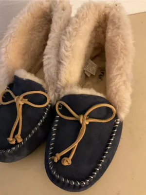 UGG women Navy Suede sheepskin Alena Moccasin Slippers booties US 7 thumbnail 5