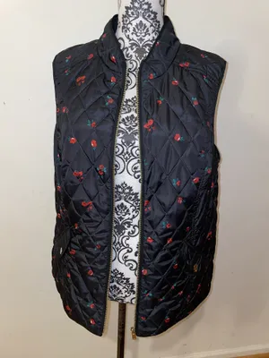 Charter Club Black & Red Floral Quilted Puffer Vest Size Large Like New thumbnail 6