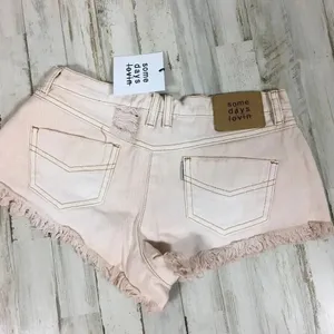 Some Days Lovin’ Distressed Daisy Dukes Shorts S v6x thumbnail 3