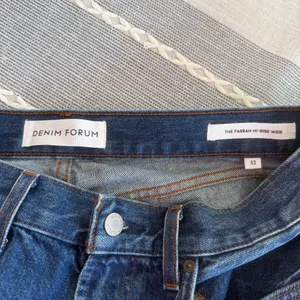 ARITZIA DENIM FORUM Farrah Hi Rise Wide Leg Jeans Womens 32 Blue Dark Wash Pants thumbnail 12