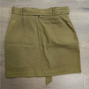 mini cargo skirt thumbnail 2
