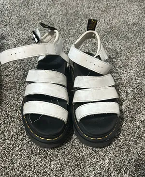 Dr. Martens Blaire thumbnail 1