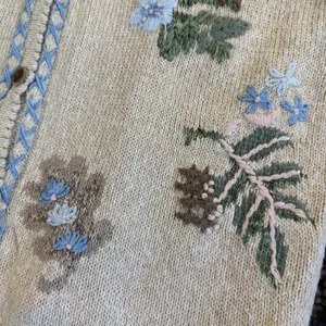Jantzen Cardigan Women Large Hand Embroidered Fall Florals Cotton Ramie Vintage thumbnail 3