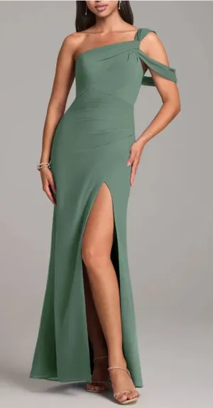 NWT * AZAZIE Wynter Long Maxi Evening Wedding Bridesmaid Formal Gown Size 4 thumbnail 1