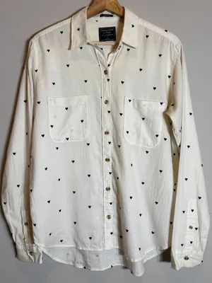 Abercrombie & Fitch Heart Print Boyfriend Button Up Shirt Women's Small Ivory thumbnail 5
