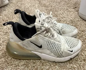 Nike Tennis Shoes thumbnail 1