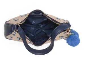 🫐👜BETSEY JOHNSON Straw Blueberry Shoulder Bag With Blueberry Pom-Pom Charm thumbnail 4